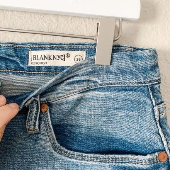 NWT! BLANKNYC Lace Up Light Wash Denim Shorts, 29 - Picture 4 of 7